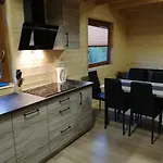 Rodzinna Przystan Lodge Jarosławiec